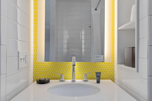 Queen Room Near Gallery Pl Chinatown WDC 3 Luxury Bookings