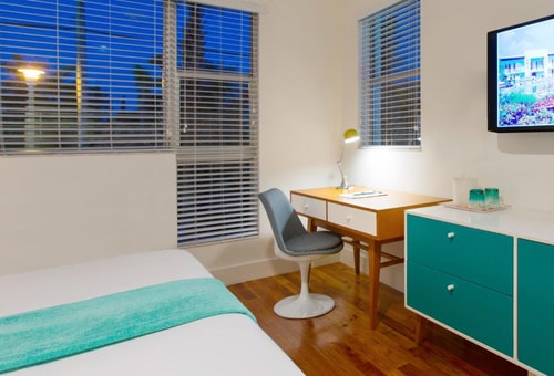 King Room Near NiDo Caffe Italian Restaurant MIA 3 Luxury Bookings