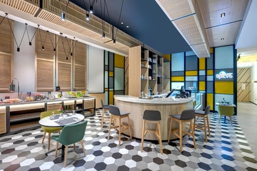 Classic Room Near Mosque Lateefa Dubai 15 Luxury Bookings