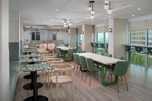 King Room Near Airpark Plaza MIA 9 Luxury Bookings