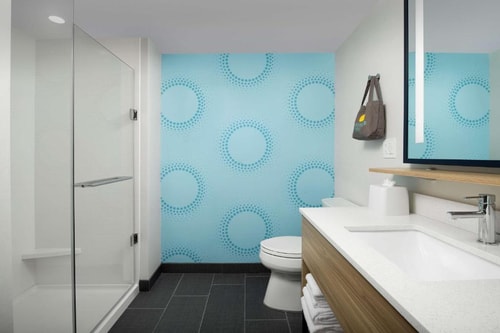 King Room Near Airpark Plaza MIA 3 Luxury Bookings