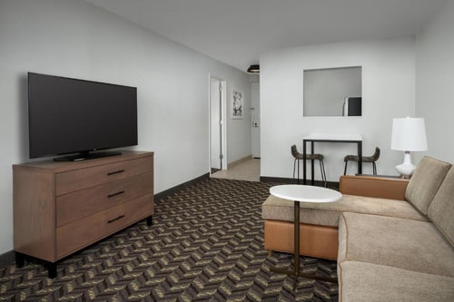 King Suite Near George Washington University WDC 2 Luxury Bookings