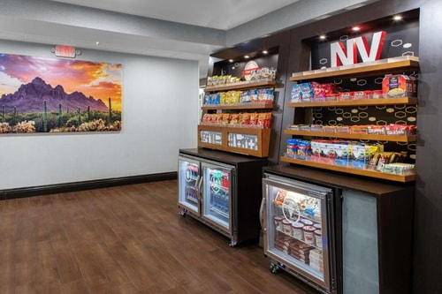 Executive King Room Near Doctors Center LAS 10 Luxury Bookings