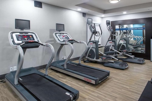 Executive King Room Near Doctors Center LAS 12 Luxury Bookings