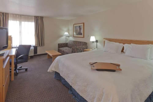 Executive King Room Near Doctors Center LAS 1 Luxury Bookings