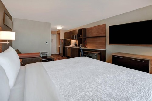 Studio Near National Microschooling Center LAS 4 Luxury Bookings
