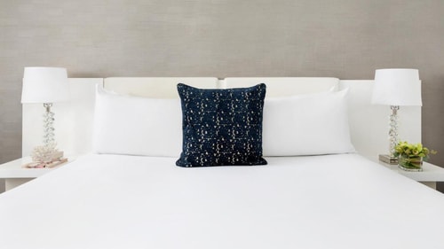 Trendy King Room Near Bayfront Park MIA 2 Luxury Bookings