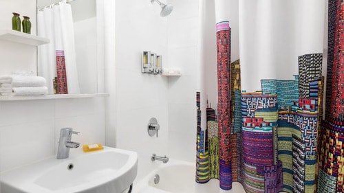 Trendy King Room Near Bayfront Park MIA 6 Luxury Bookings