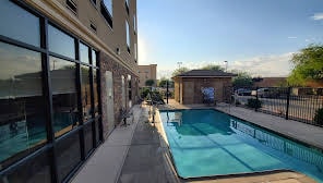 King Suite Near Knight Transportation LAS 13 Luxury Bookings