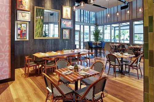 Deluxe King Room Near Art Wynwood MIA 6 Luxury Bookings