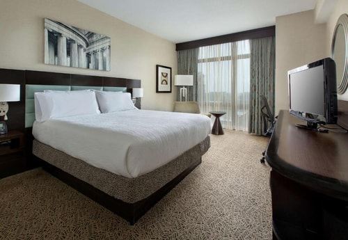 King Room Near US Department of Justice WDC 3 Luxury Bookings