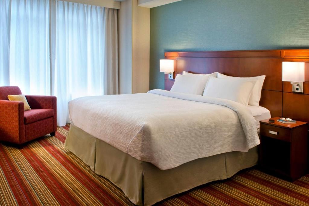 King Room Near US Department of State SA9 WDC Luxury Bookings