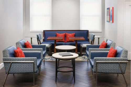 King Room Near PNC Bank WDC 6 Luxury Bookings