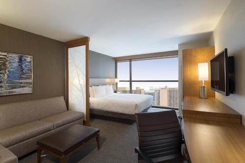 King Room Near  DC Department of Human Service WDC 1 Luxury Bookings