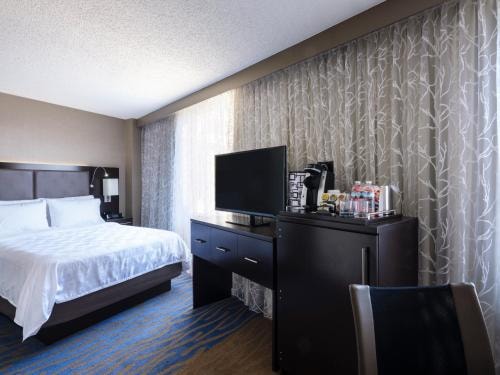 Standard Room Near U.S Department of Education WDC 2 Luxury Bookings
