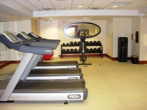Guest Room Near Petco NYC 12 Luxury Bookings