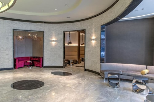 King Room Near Chinese Consulate General CHI 10 Luxury Bookings