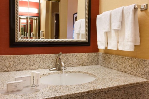 Guestroom King Near Palm Beach Tan LAS 3 Luxury Bookings