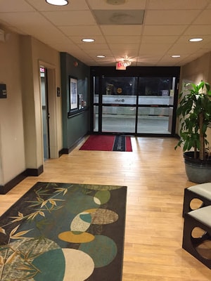 King Room Near Wonder Works ORL 8 Luxury Bookings