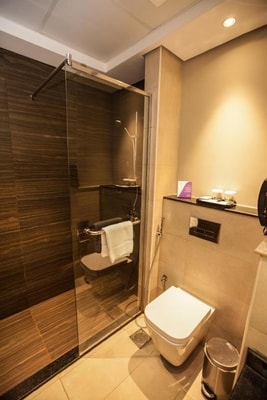 Superior Room Near United Broadcast 3 Luxury Bookings