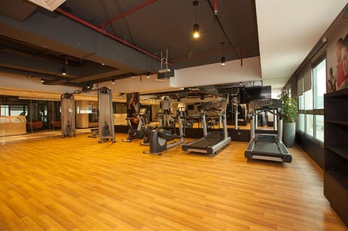 Superior Room Near United Broadcast 4 Luxury Bookings