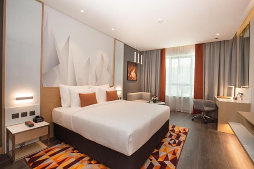 Superior Room Near United Broadcast 5 Luxury Bookings