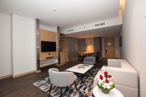 Superior Room Near United Broadcast 6 Luxury Bookings