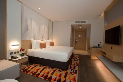 Superior Room Near United Broadcast 9 Luxury Bookings