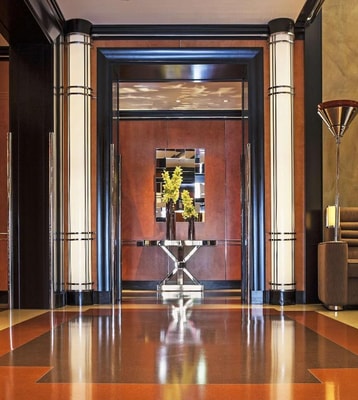 Queen Room Near One Times Square NYC 12 Luxury Bookings