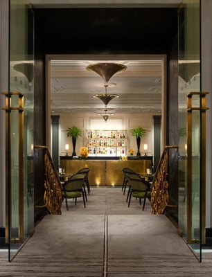 King Room Near Avro Madison NYC 9 Luxury Bookings