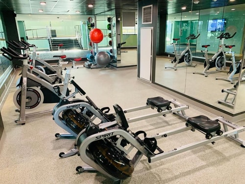 Grand Deluxe King Or Twin Near Neonopolis Mall LAS 14 Luxury Bookings