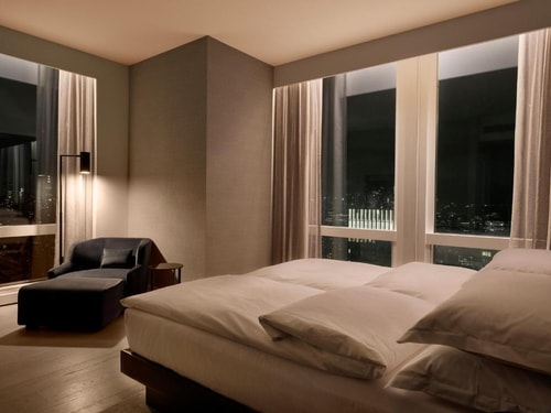 deluxeRoom Near Hudson Yards NYC 1 Luxury Bookings