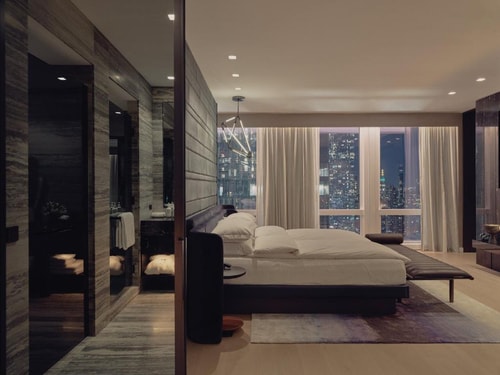 deluxeRoom Near Hudson Yards NYC 2 Luxury Bookings