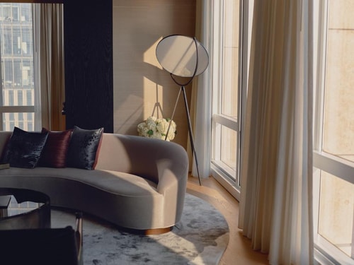 deluxeRoom Near Hudson Yards NYC 10 Luxury Bookings