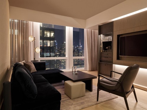 deluxeRoom Near Hudson Yards NYC 12 Luxury Bookings