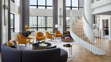 King Room Near To The Seneca Park CHI 5 Luxury Bookings