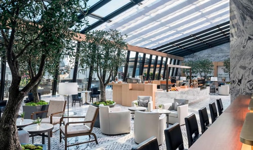 King Room Near To The Seneca Park CHI 7 Luxury Bookings