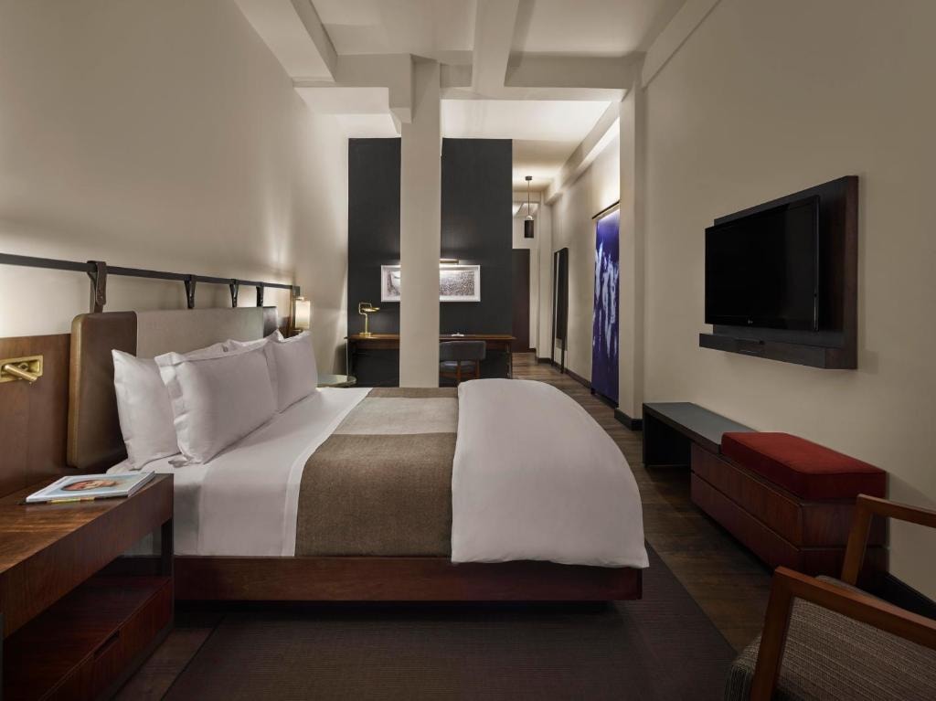 Studio Queen Room Near Culture Espresso NYC Luxury Bookings