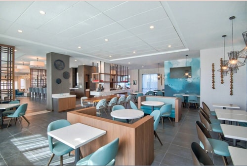 One Bedroom Suite Near Grapeland Water Park MIA 12 Luxury Bookings