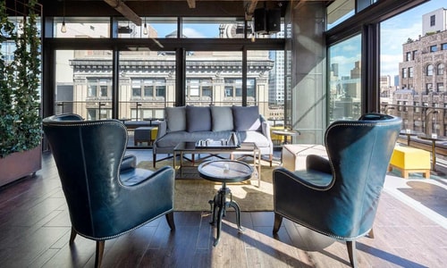 Superior Queen Room Near Commision Music NYC 5 Luxury Bookings