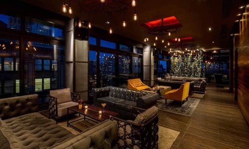 Superior Queen Room Near Commision Music NYC 8 Luxury Bookings