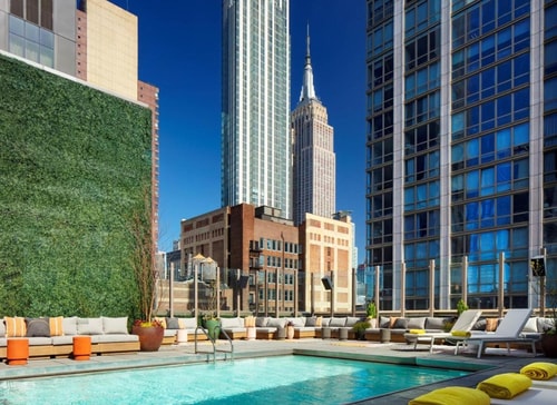 Superior Queen Room Near Commision Music NYC 12 Luxury Bookings