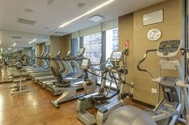 Superior Queen Room Near Commision Music NYC 13 Luxury Bookings