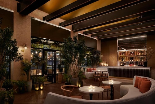 Deluxe King Room Near Gansevoort Plaza NYC 9 Luxury Bookings