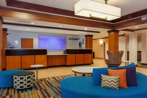 King Room Near Concentra Urgent Care LAS 8 Luxury Bookings