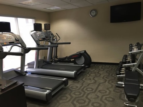 King Room Near Concentra Urgent Care LAS 12 Luxury Bookings