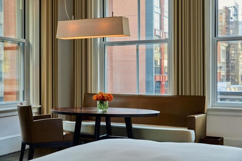 Courtyard Room Near Fanelli Cafe NYC 1 Luxury Bookings