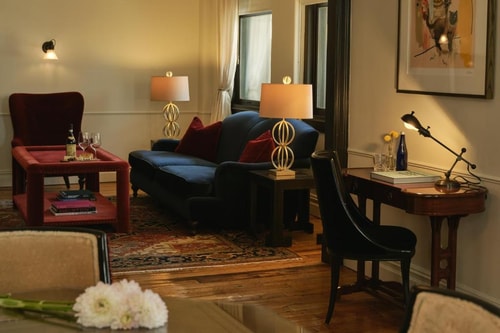 Crash Pad Near Oscar Wilde NYC 6 Luxury Bookings