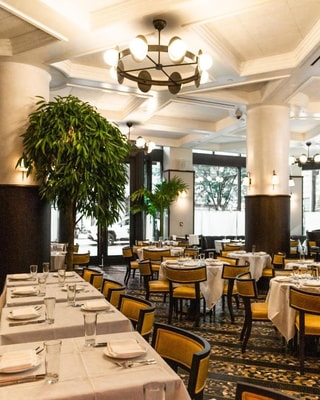 Crash Pad Near Oscar Wilde NYC 9 Luxury Bookings