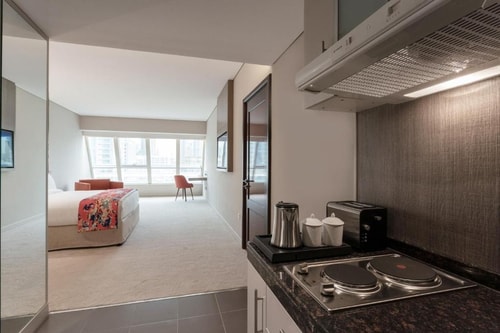 Premium Apartment Near Metro Station 5 Luxury Bookings